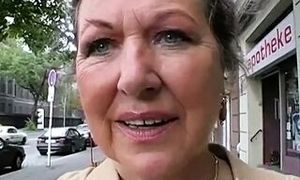 Omas Versaut Und Pervers In Deutschland!