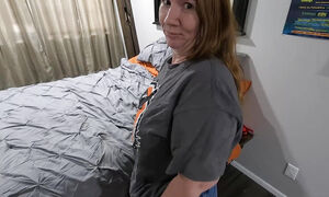 Hot Mom Gets Fucked From Behind And Takes Big Creamy Facial