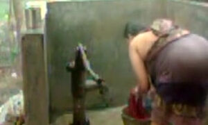 Big Beautiful Woman Indian Bhabhi Taking Shower From Pump