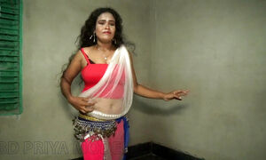 Indian Hot Model Sexy Dancing Video