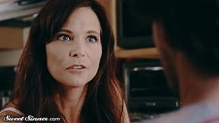 Sweetsinner Step Mom's Cougar Girlfriend Is Allowed To Fuck Her Son&excl;&excl;