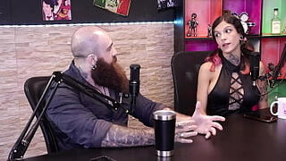 A Mãe Dele Perguntou Se Estava Gravando Pornô&comma; E A Treta&period;&period;&period; - Qweensg E Iron Biker