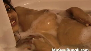 Sexy Mature Indian Aunty In Bath Tube Taking Shower - Sex Chat In Hindi With Desi Husband