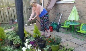 Buttercup Bra-less Gardening Hilites