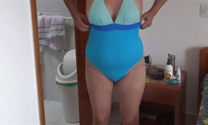 My Hot Wife, Latin Mother Shows Off On The Beach And Puts Many Hard Cocks, Excited She Goes To The Apartment And